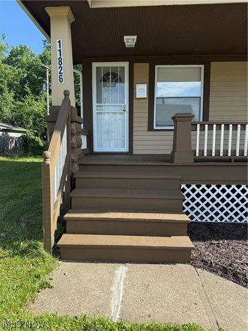 11824 Honeydale Avenue, Cleveland, OH 44120