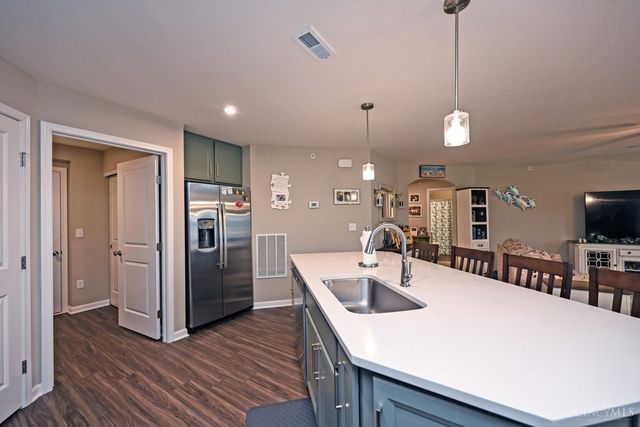 5881 Parkview Lane, Miami Twp, OH 45150