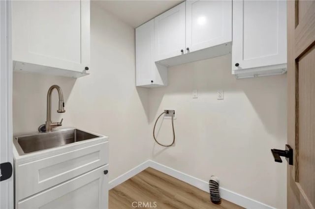 10830 Mather, Sunland, CA 91040