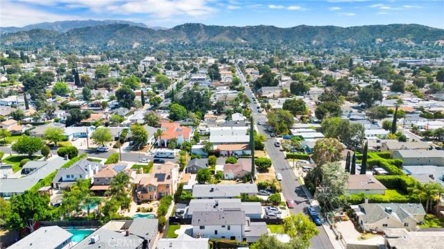 10830 Mather, Sunland, CA 91040