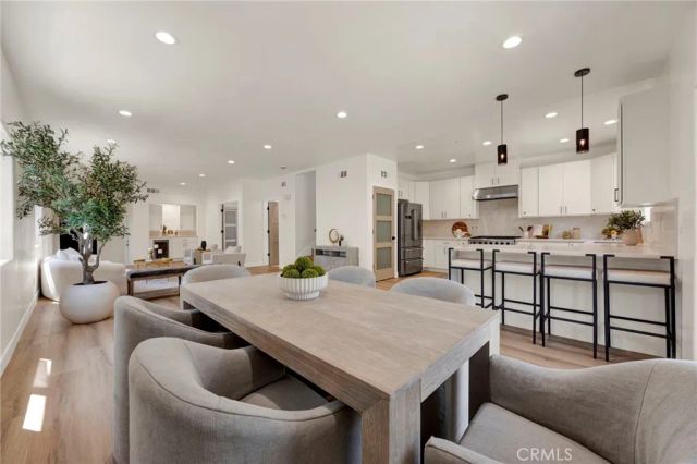 10830 Mather, Sunland, CA 91040