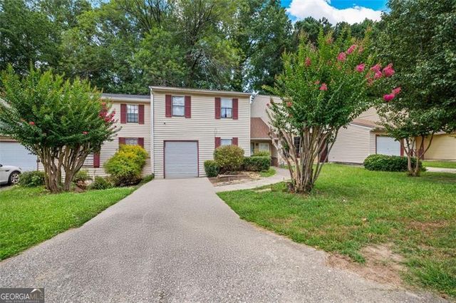 1006 Pine Tree, Atlanta, GA 30349