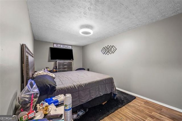 1006 Pine Tree, Atlanta, GA 30349