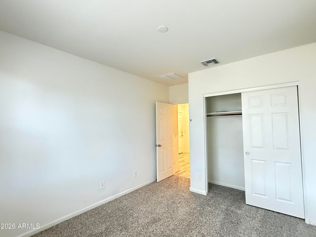 2372 E Dust Devil Drive, San Tan Valley, AZ 85143