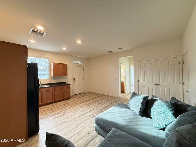 2372 E Dust Devil Drive, San Tan Valley, AZ 85143