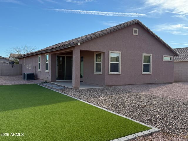2372 E Dust Devil Drive, San Tan Valley, AZ 85143
