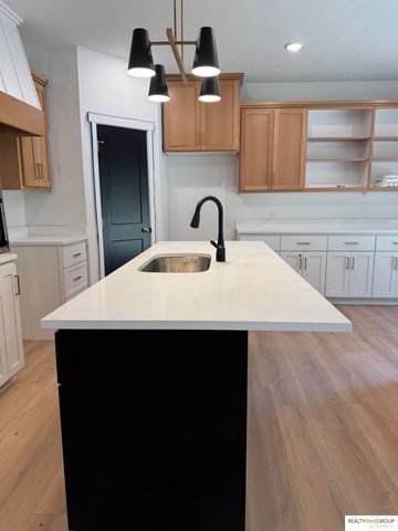 2206 Citta Circle, Bellevue, NE 68147