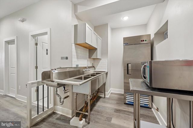 4229 GERMANTOWN AVE, Philadelphia, PA 19140