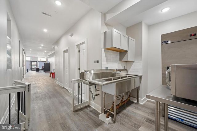 4229 GERMANTOWN AVE, Philadelphia, PA 19140
