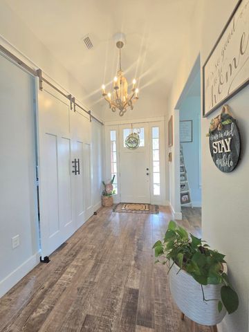 7220 Hart Road, Laurel Hill, FL 32567