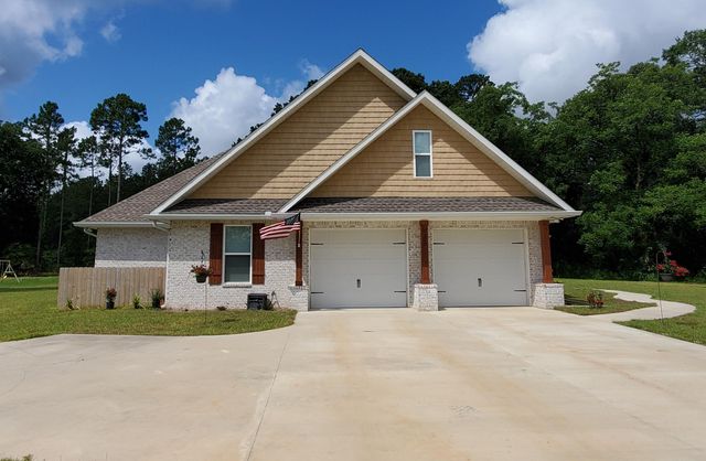 7220 Hart Road, Laurel Hill, FL 32567