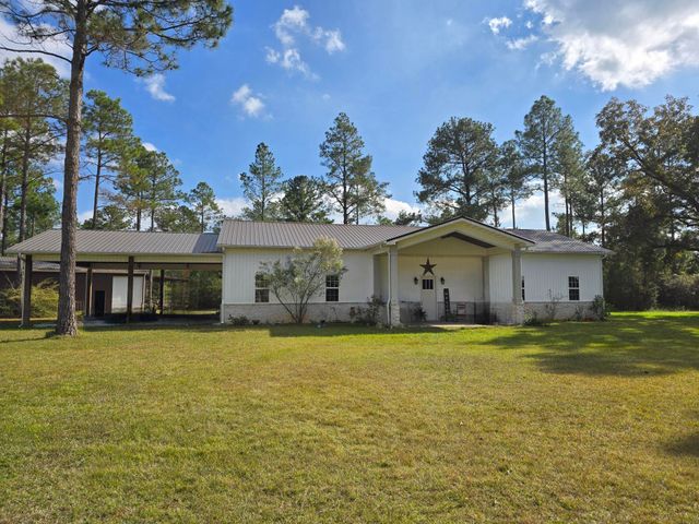 7220 Hart Road, Laurel Hill, FL 32567