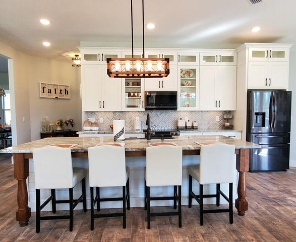 7220 Hart Road, Laurel Hill, FL 32567