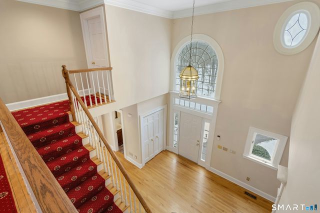 6 Morganti Court, Ridgefield, CT 06877