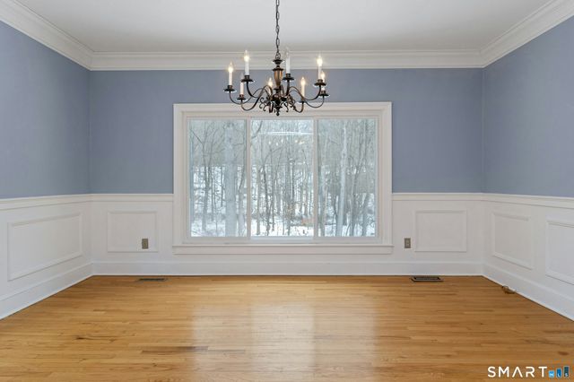 6 Morganti Court, Ridgefield, CT 06877