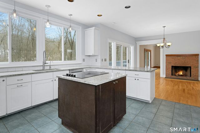 6 Morganti Court, Ridgefield, CT 06877