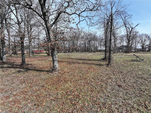 924 Hickman, Pea Ridge, AR 72751