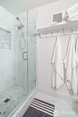 50 Raspberry Road, Elma, WA 98541