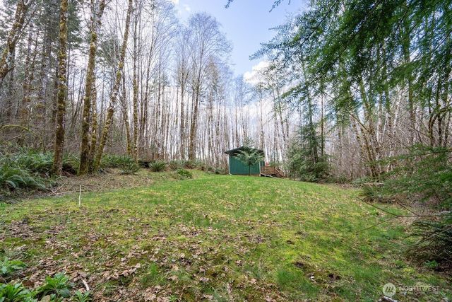 50 Raspberry Road, Elma, WA 98541