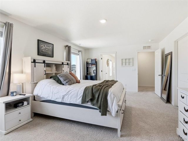201 Raven Ln, Johnstown, CO 80534