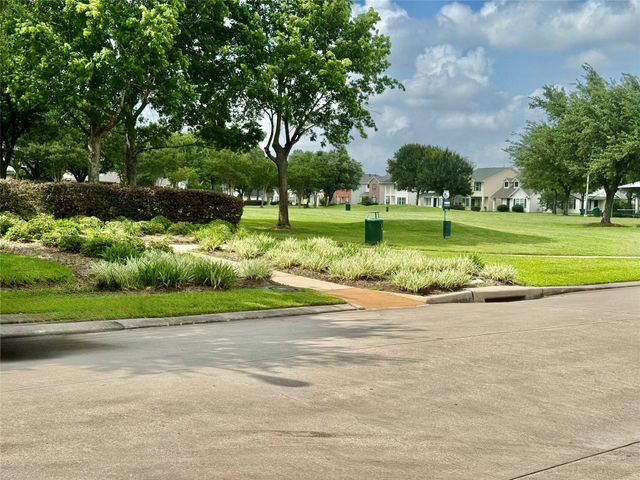 19419 Richland Springs Drive, Houston, TX 77073