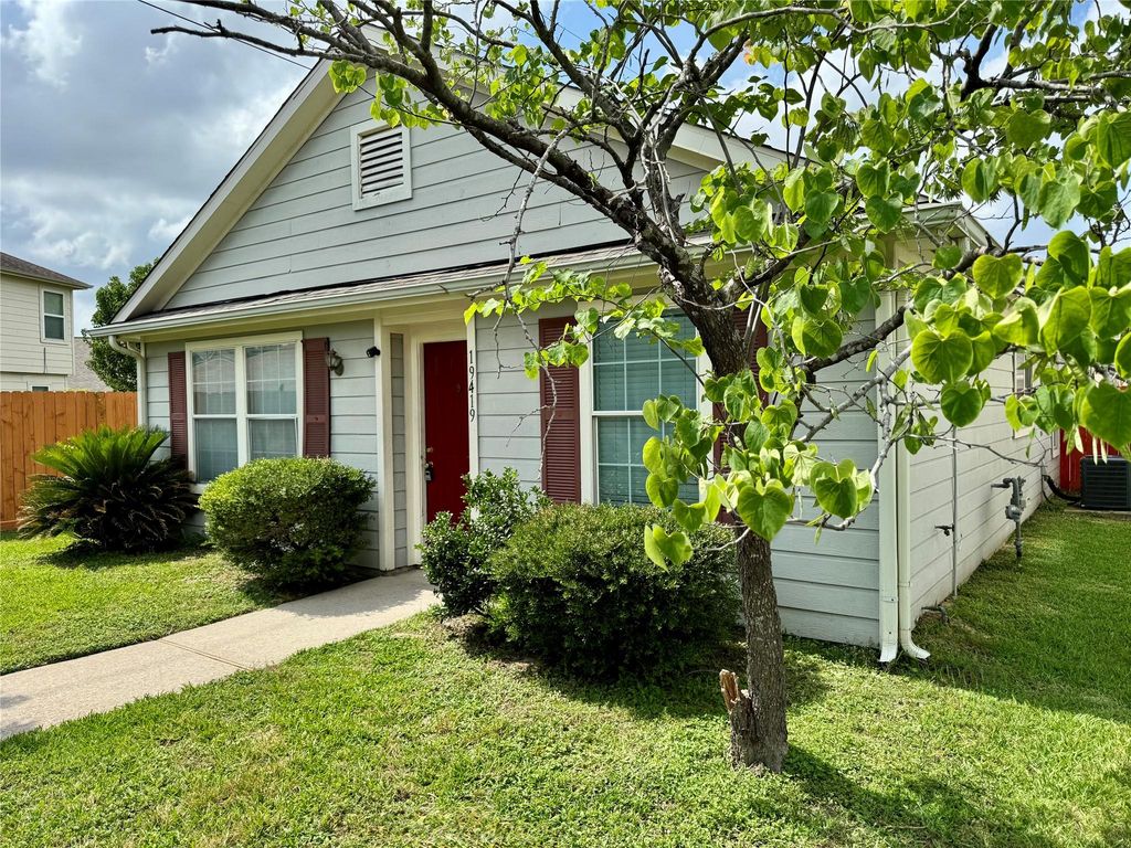 19419 Richland Springs Drive, Houston, TX 77073