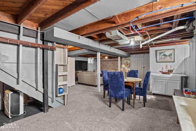 475 Touraine Road, Grosse Pointe Farms, MI 48236
