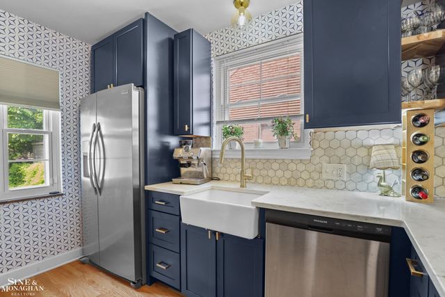 475 Touraine Road, Grosse Pointe Farms, MI 48236