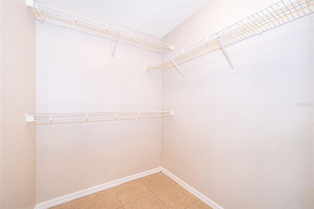 6663 QUEENS BOROUGH AVENUE 208, Orlando, FL 32835