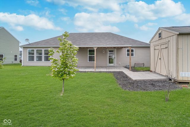 107 Elliott Avenue, Trafalgar, IN 46181