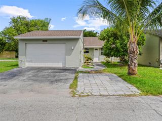 1378 Osprey Court, Homestead, FL 33035