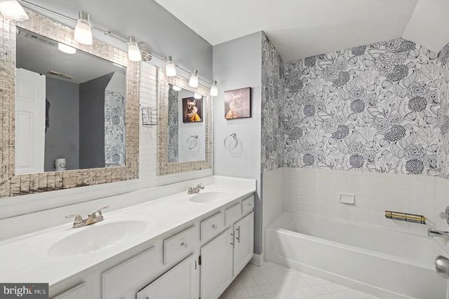 4046 CHETHAM WAY, Woodbridge, VA 22192
