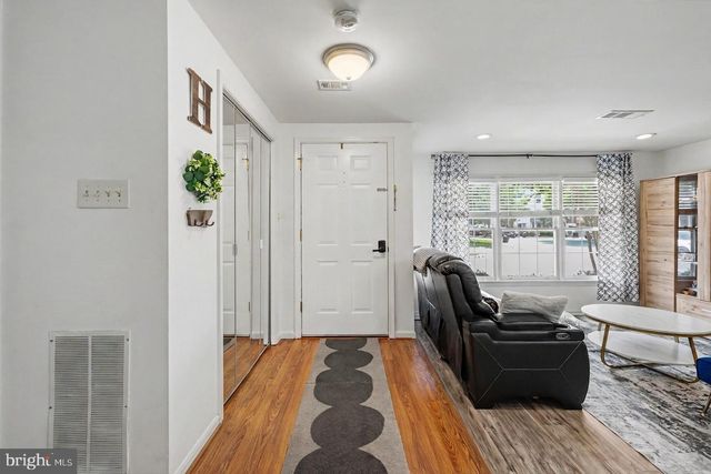 4046 CHETHAM WAY, Woodbridge, VA 22192