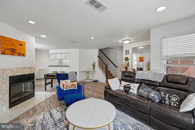 4046 CHETHAM WAY, Woodbridge, VA 22192