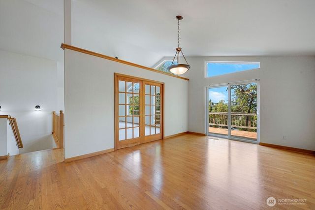 5391 Cape George Road, Port Townsend, WA 98368