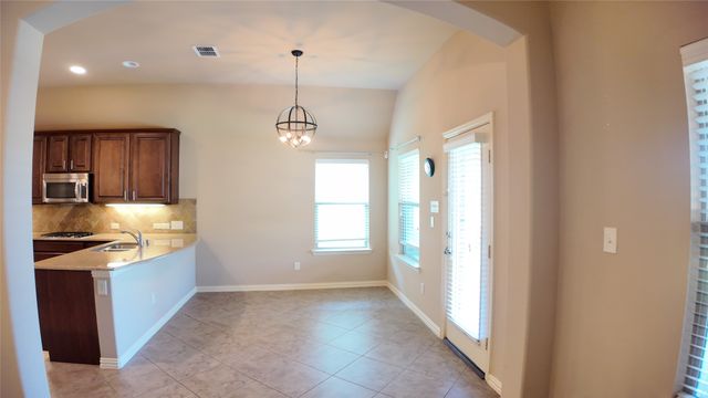 639 Stevenson Drive, Fate, TX 75087