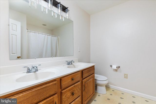 2983 OLD WINCHESTER RD, Boyce, VA 22620