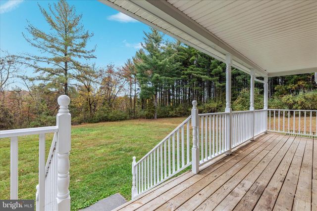2983 OLD WINCHESTER RD, Boyce, VA 22620