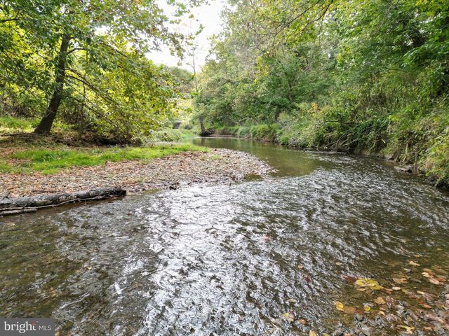 2983 OLD WINCHESTER RD, Boyce, VA 22620