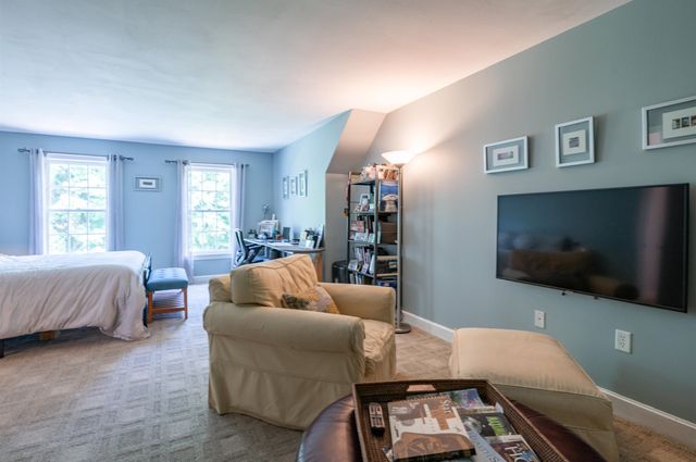 52 Depot Road, Hollis, NH 03049