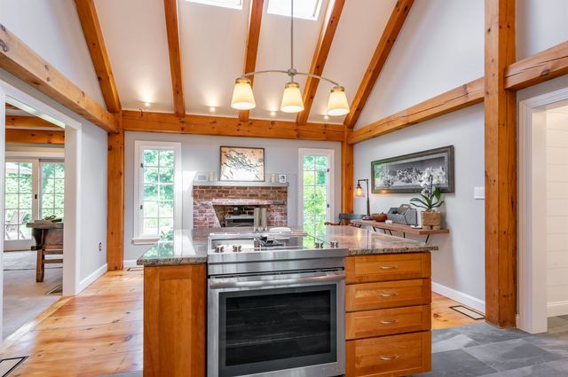 52 Depot Road, Hollis, NH 03049