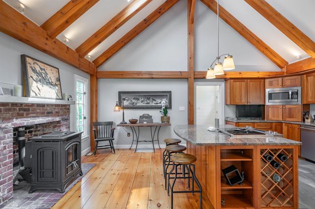 52 Depot Road, Hollis, NH 03049