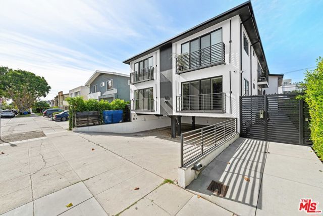 1211 S Sherbourne Drive 2, Los Angeles, CA 90035