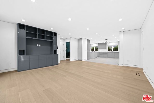 1211 S Sherbourne Drive 2, Los Angeles, CA 90035