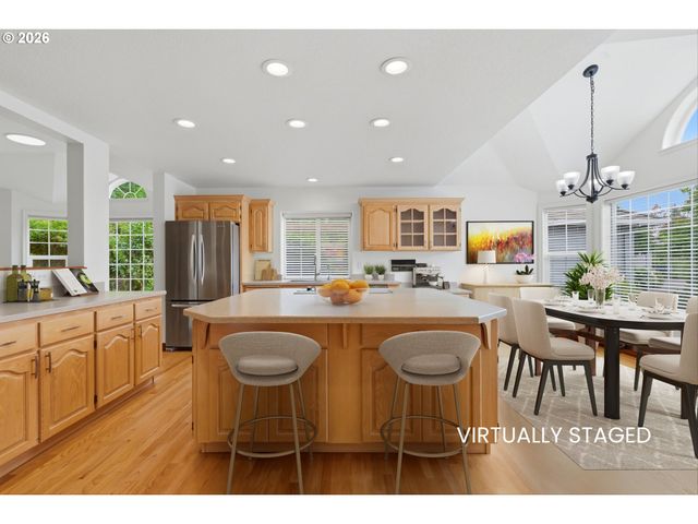 1833 Nw DORAL St, Mc Minnville, OR 97128