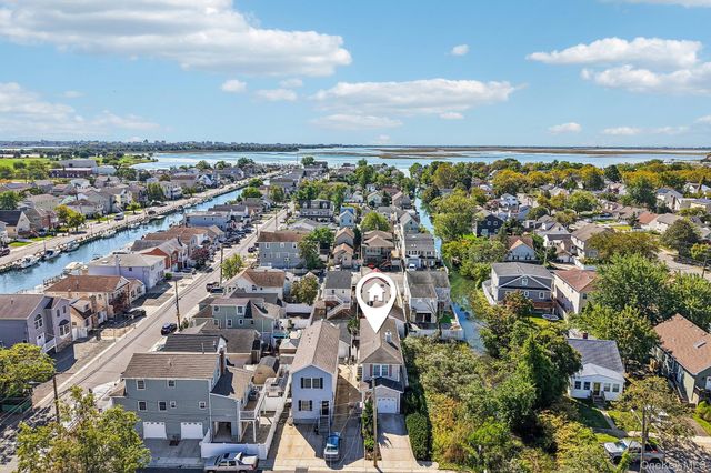 5 Martin Street W, East Rockaway, NY 11518