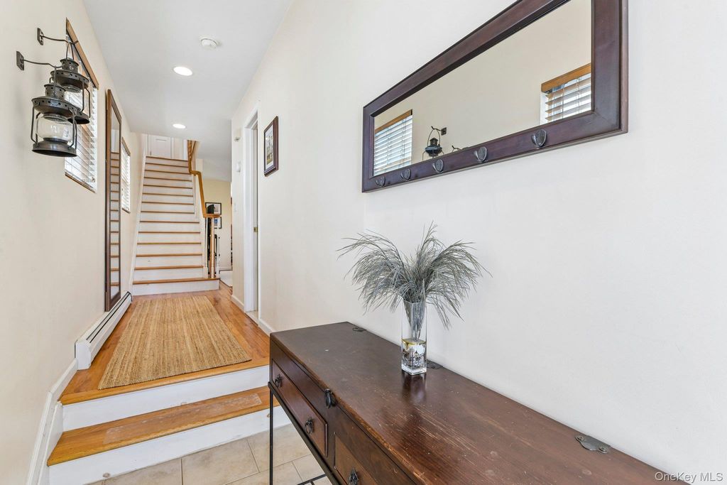 5 Martin Street W, East Rockaway, NY 11518 — photo 4