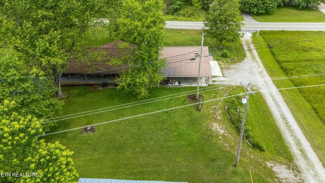 9438-0 Morgan County Hwy, Sunbright, TN 37872