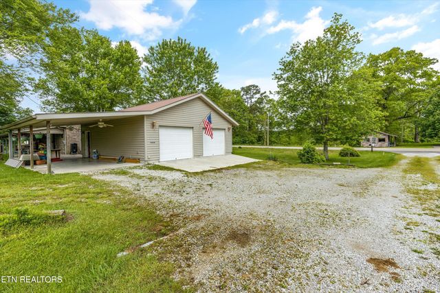 9438-0 Morgan County Hwy, Sunbright, TN 37872