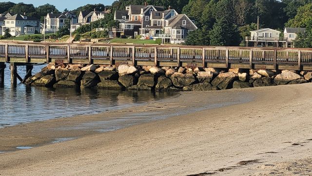 8 Midway Rd, Bourne, MA 02559
